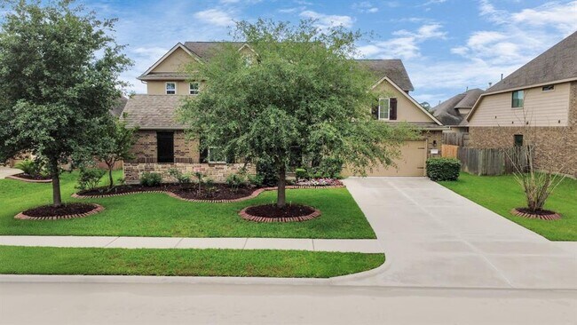 22719 Shieldhall Ln in Tomball, TX - Building Photo - Building Photo