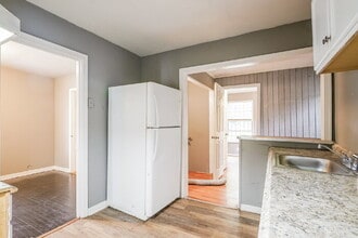 6629 Grasselli Rd in Fairfield, AL - Building Photo - Building Photo