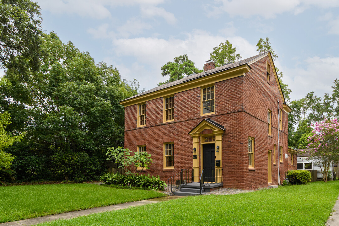 617 E 50th St in Savannah, GA - Building Photo