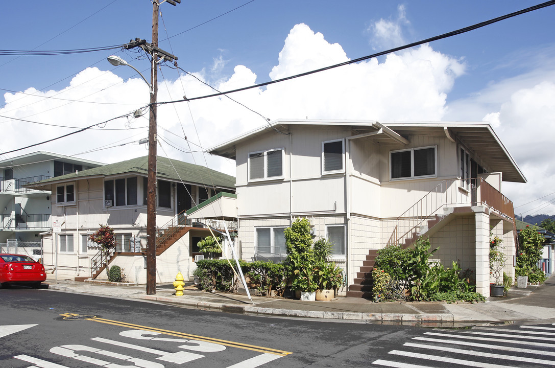 724 Piikoi St in Honolulu, HI - Building Photo