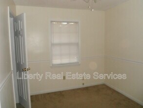 177 Sheila Dr in Hinesville, GA - Building Photo - Building Photo