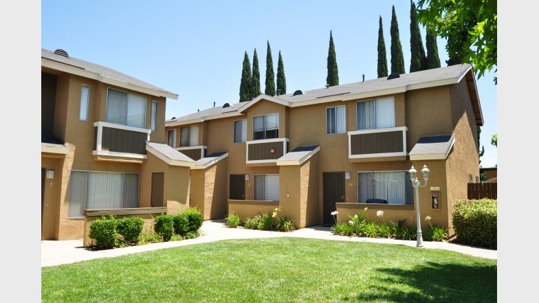 Greenfield Meadows in El Cajon, CA - Foto de edificio
