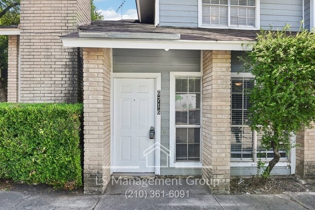 6716 Windsor Hollow Dr in San Antonio, TX - Building Photo - Building Photo