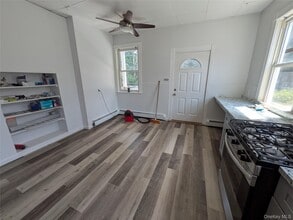 2 Wayne Ave in West Haverstraw, NY - Building Photo - Building Photo
