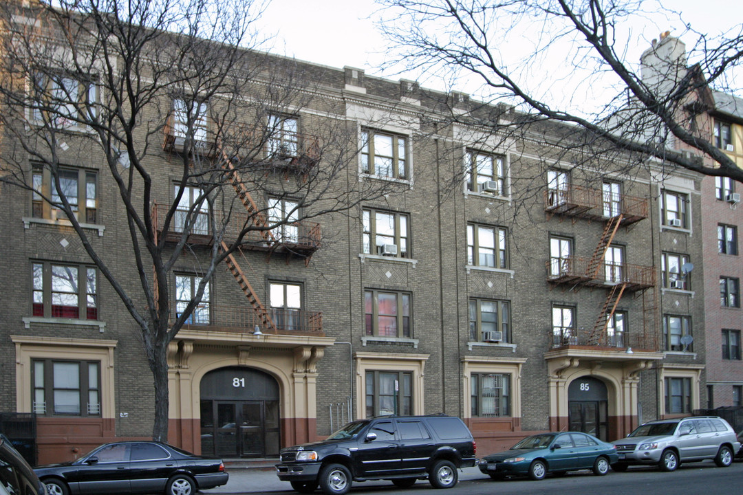 81-87 Crooke Ave in Brooklyn, NY - Building Photo