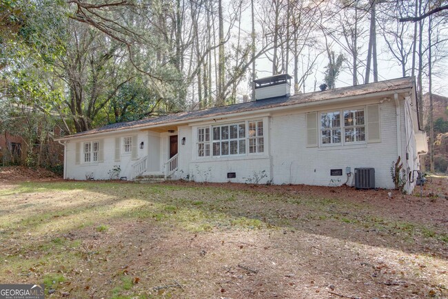 4024 Sheldon Dr NE in Atlanta, GA - Building Photo - Building Photo