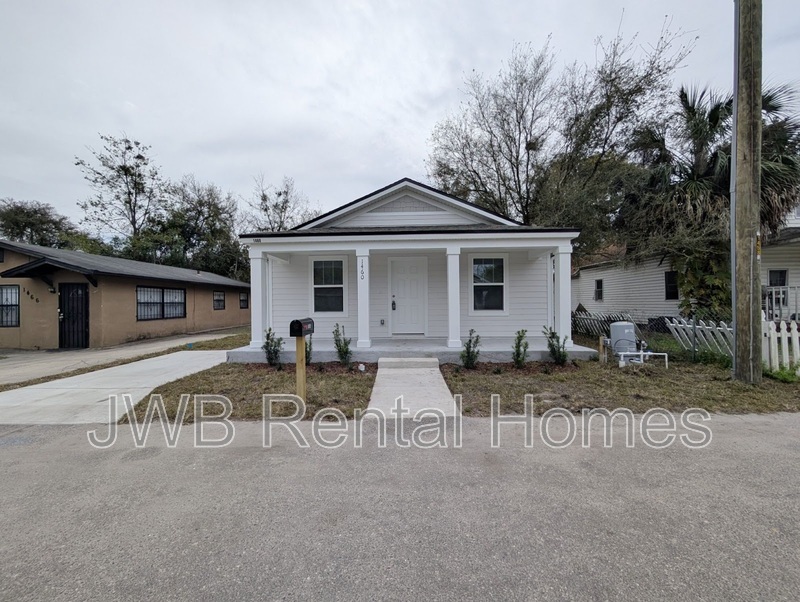 1460 E 24th St in Jacksonville, FL - Building Photo