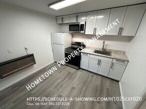 7801 Pacific Ave SE in Lacey, WA - Building Photo - Building Photo