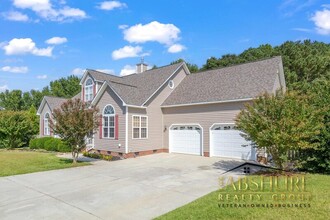 1505 Grassy Hills Ln in Holly Springs, NC - Building Photo - Building Photo