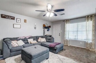 327 Shady Valley Dr in Mansfield, TX - Building Photo - Building Photo