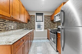248 Clendenny Ave in Jersey City, NJ - Building Photo - Building Photo