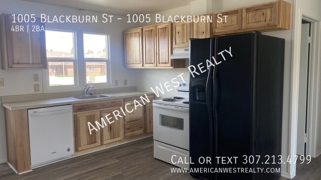 1005 Blackburn St in Cody, WY - Building Photo - Building Photo