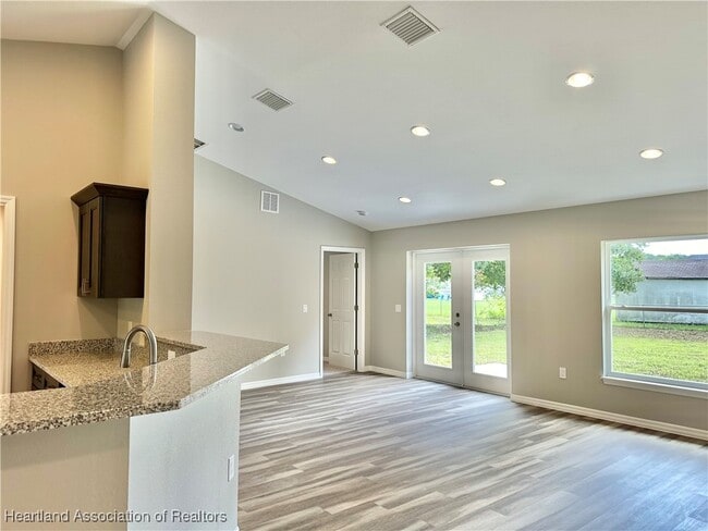 4120 Garienda Ave in Sebring, FL - Building Photo - Building Photo