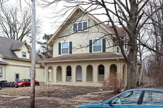 2812 Brattleboro Ave in Des Moines, IA - Building Photo - Building Photo