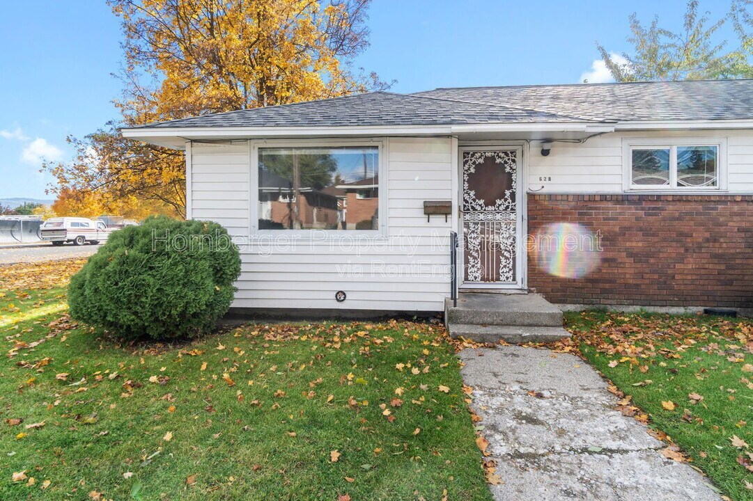 628 E Euclid Ave in Spokane, WA - Building Photo