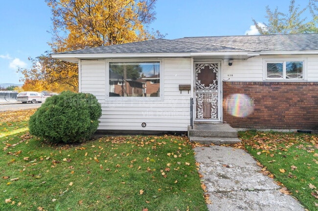 property at 628 E Euclid Ave