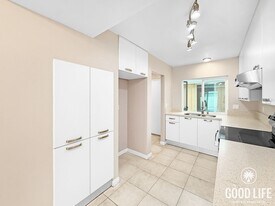 266 Aspenwood Ln in Encinitas, CA - Building Photo