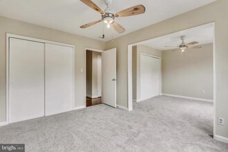 9734 Glen Ave in Silver Spring, MD - Foto de edificio - Building Photo