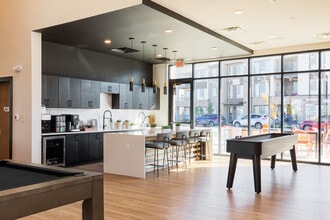 Ascend at Horizon Uptown in Aurora, CO - Foto de edificio - Interior Photo