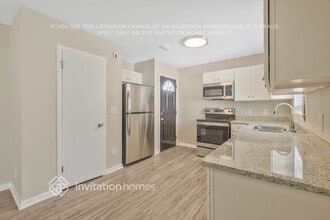 5028 McManus Dr in Jacksonville, FL - Building Photo - Building Photo