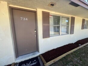 734 Neil Rd in West Palm Beach, FL - Building Photo - Building Photo