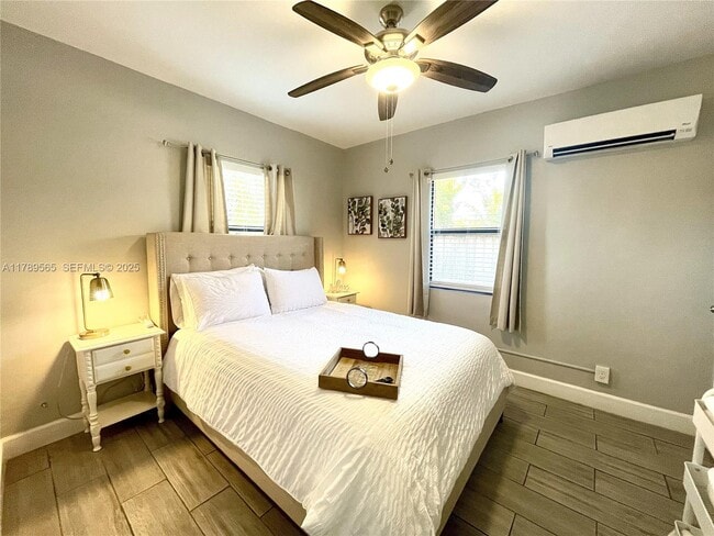 property at 820 S Federal Hwy