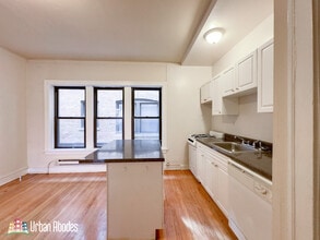 1305 Oak Ave in Evanston, IL - Building Photo - Building Photo