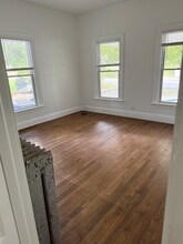 1336 County Rd in Cataumet, MA - Building Photo - Building Photo