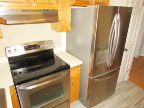 1229 Winsted Rd in Torrington, CT - Building Photo - Building Photo