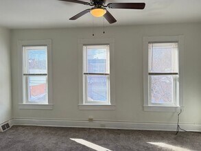 319 N Charlotte St in Lancaster, PA - Building Photo - Building Photo