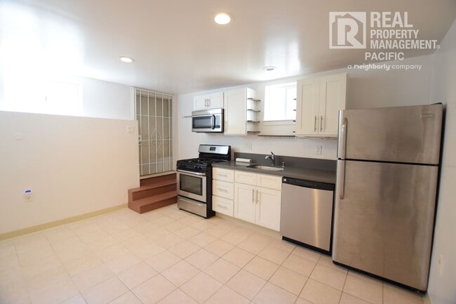 3513 Lincoln Ave in Oakland, CA - Building Photo - Building Photo