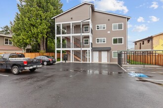 Yakima Apartments in Tacoma, WA - Foto de edificio - Interior Photo