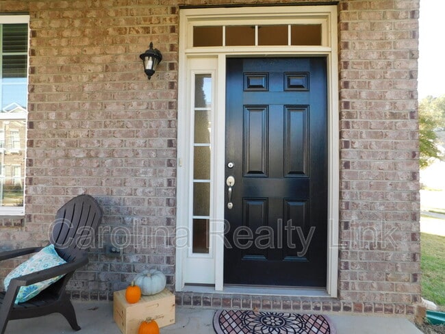 1244 Assembly St in Belmont, NC - Building Photo - Building Photo