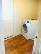 12 Logan St, Unit 2 in Boston, MA - Building Photo - Building Photo