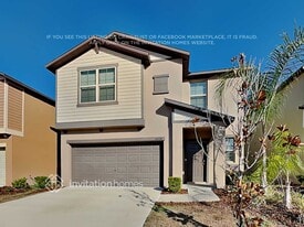 2228 Jungle Dr in Ruskin, FL - Building Photo