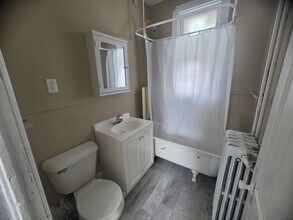 1136 Edgerton St in St. Paul, MN - Building Photo - Building Photo