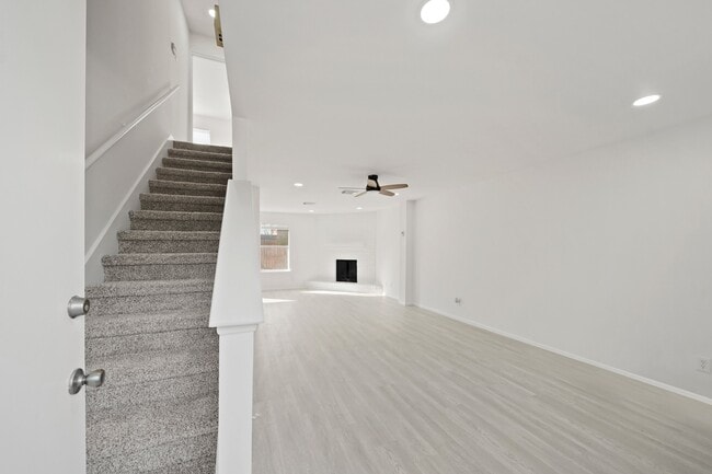 property at 7949 Ellinger Ln