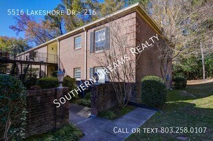 5516 Lakeshore Dr in Columbia, SC - Building Photo