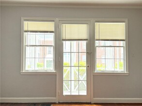 72 Delmont Dr NE in Atlanta, GA - Building Photo - Building Photo