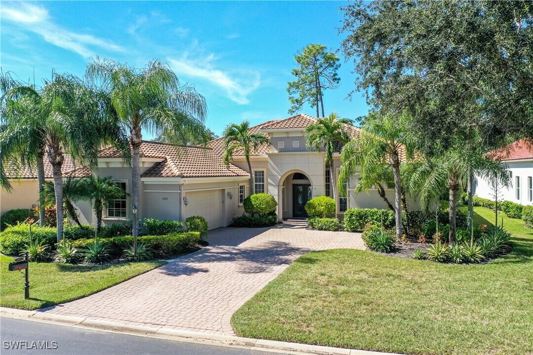 28611 Via D Arezzo Dr in Bonita Springs, FL - Building Photo