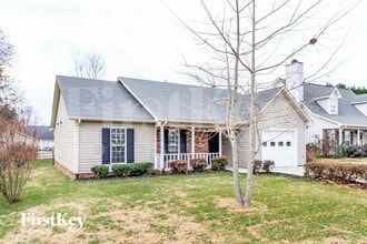 2055 Ardmore Village Ln in Winston-Salem, NC - Building Photo - Building Photo