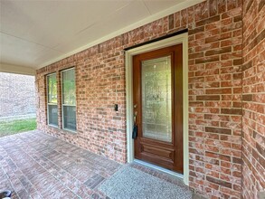 34 N Spinning Wheel Cir in Spring, TX - Building Photo - Building Photo