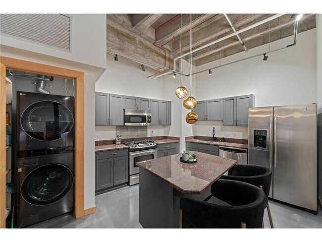 601 S Marquette Ave in Minneapolis, MN - Building Photo - Building Photo