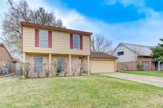 1371 New Tree Ln in Missouri City, TX - Building Photo - Building Photo
