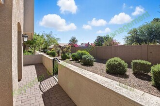 155 N Lakeview Blvd in Chandler, AZ - Building Photo - Building Photo