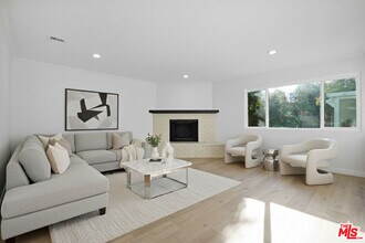 914 Evergreen St in Burbank, CA - Building Photo - Building Photo