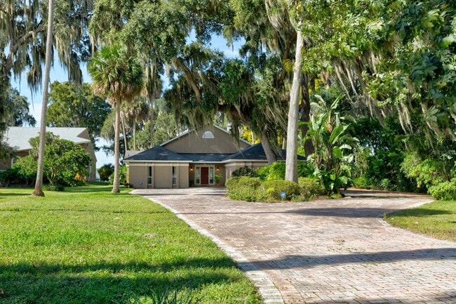 property at 5616 Trimble Park Rd