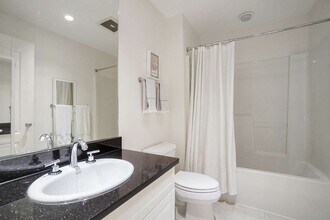1 Huntington Ave, Unit 310 in Boston, MA - Building Photo - Building Photo