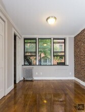 East 26th Street in New York, NY - Foto de edificio - Building Photo