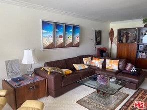 649 Paseo de la Playa in Redondo Beach, CA - Building Photo - Building Photo